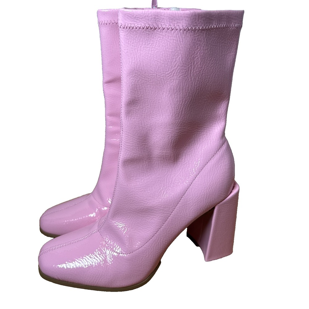 Women's Size 7 Barbie Pink Chunky Heel Calf Boot perfect For Halloween Costume!
